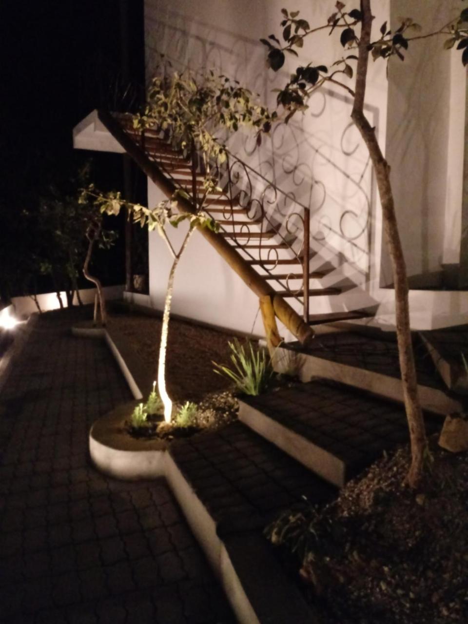 Vilarejo Guesthouse - Silencio E Aconchego Alto Paraíso de Goiás Екстериор снимка